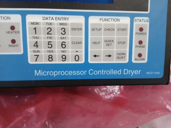 NOVATEC MCD-1002 微处理器控制干燥机（BR4B.6B10）