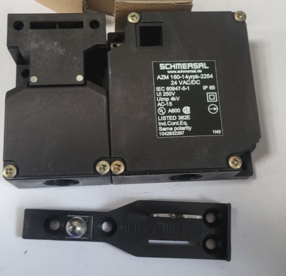 施迈赛 AZM160-14YRPK-2254 安全联锁 (BR3.5B4)