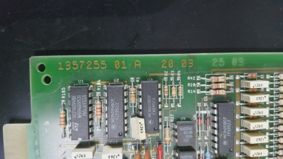 EUT 107 135725501A 回路基板 (IN12S2B2)