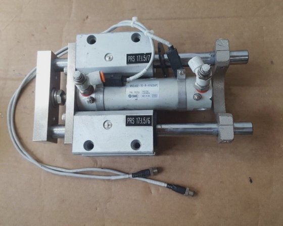 SMC MGCLB32-75-R-H7A2SAPC W/ (X2) D-H7A2