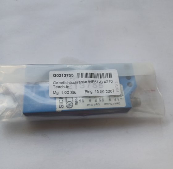 SICK WF5T-B4210 叉形传感器 (BR6.6B22)