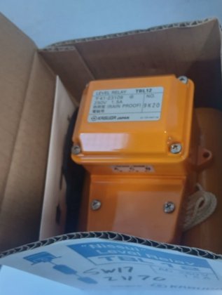 NISSUI TBL12 250VAC 液位继电器 (BR4B.3B15)