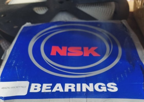 NSK 32318J 单列圆锥滚子轴承 (R4S14.3)