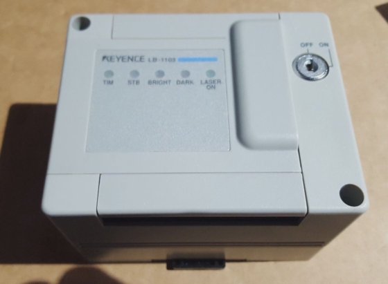 KEYENCE LB-1103 控制器无键 (BR1.5B8)