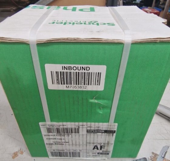 施耐德 ABL6TS63U 隔离变压器 (r3s8.7)