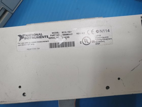 国家仪器恒定控制箱，带SCI-1325 185699B-01 rev 2.0 w/scx