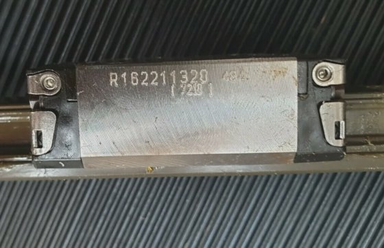力士乐 450 毫米直线导轨，带 R162211320 块（IN32S1B1）