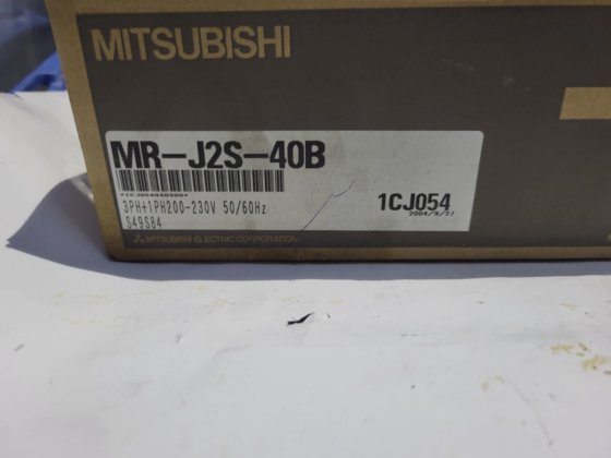 SERVODRIVE CA MITSUBISHI MR-J2S-40B (U8.6)