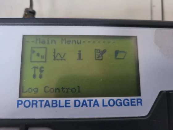 OMEGA OM-SQ2020 PORTABLE DATA LOGGER