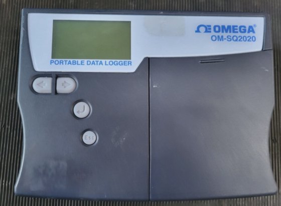 OMEGA OM-SQ2020 PORTABLE DATA LOGGER