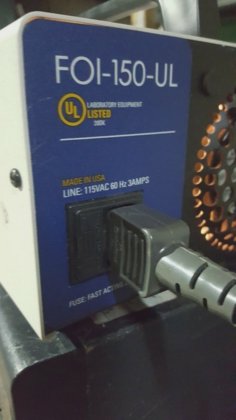 MCBAIN INSTRUMENTS FOI-150-UL 光ファイバー照明器 (RBD7.2)