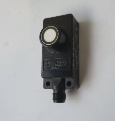 BAUMER UNDK30U6103/S14 ULTRASONIC SENSOR (in8s1b2)
