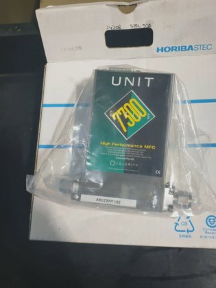 Horibastec ufc-7300 质量流量系统 (in22s2)