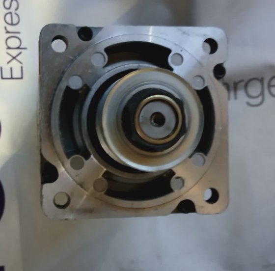 インバータデューティ AC サーボモータ