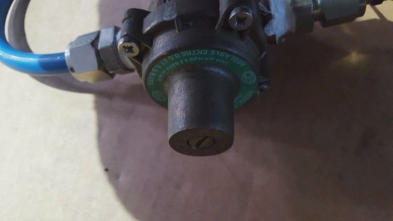 ad 减压调压器 0.5 至 5.5