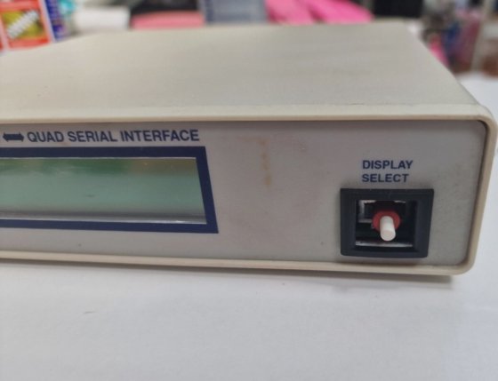 ICS 4896-E GPIB-to-Quadシリアル・インターフェース