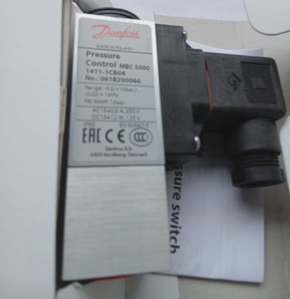 丹佛斯 061B200066 MBC5000 压力开关 (BR4A.6B9)