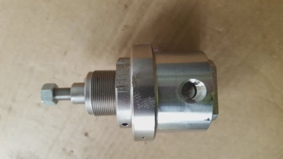 TESCOM 44-4660S24-001 圧力レギュレーター (U12.6B2)