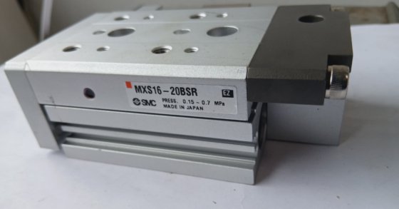 smc mxs16-20bsr 导向气缸 (br4b.5b3)