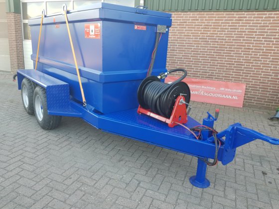 Ibc Trailer 3000 Ltr Tank Fuel And Oil Tanks In Goudriaan Netherlands