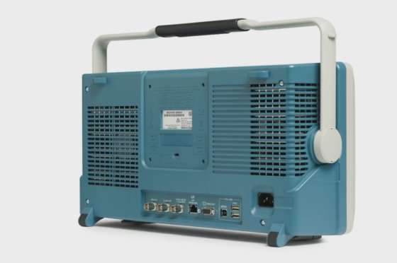 Tektronix MDO4104C-DEMO with Built in