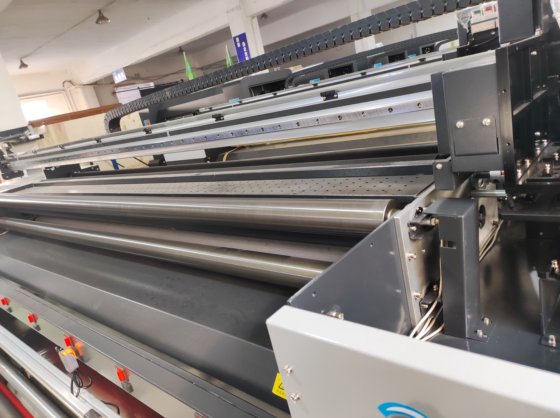 2.2m 数码纺织品打印机 爱普生 i3200-A1 2-4