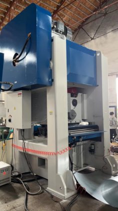 JH25 型冲压和强力压力机 龙门式冲孔钣金数控机床