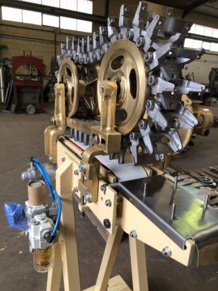 肥皂切割机 MAZZONI - TH 用于酒店肥皂