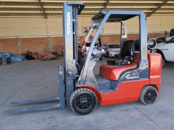 TOYOTA BRAND FORKLIFT TRUCK MODEL 42-6FGCU15 in Arandas, Mexico