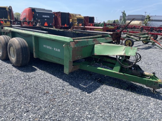 PIK RITE 790 Spreaders (Manure, Lime & Fertilizer) in Mount Joy, PA, USA
