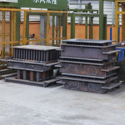 Automatic Concrete Making Block Machine