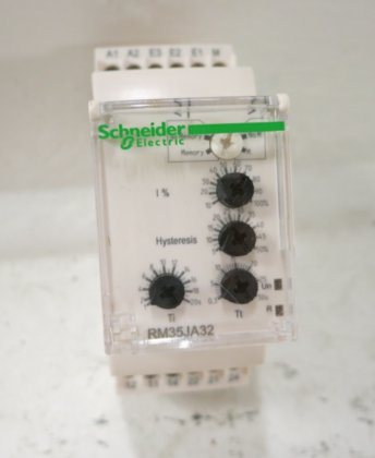 Schneider Electric RM35JA32MW Harmony Current Control Relay RM35-JA ...