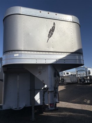 2010 Featherlite 24' Stock Combo