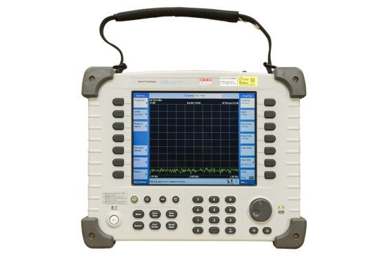 10 MHz - 2.7 GHz,