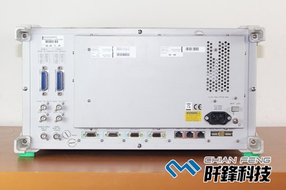 Radio Communication Analyzer 無線通訊綜合測試儀