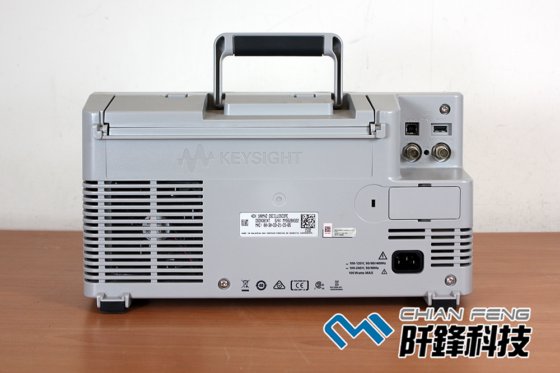 100 MHz,4 個類比通道,示波器