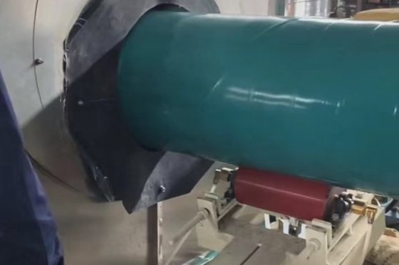 3PE 防腐钢管生产线