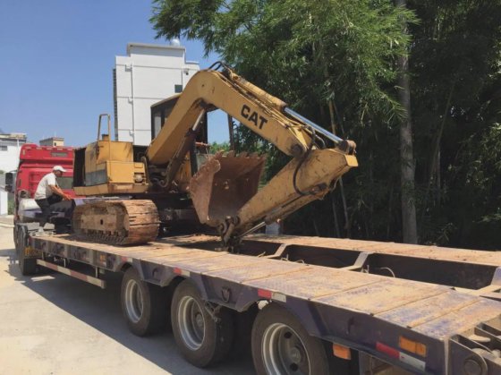 Gebrauchter E70b Bagger