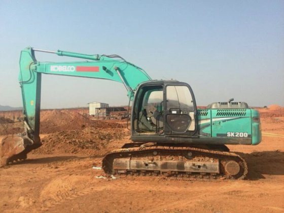 2016 Kobelco- sk200-8