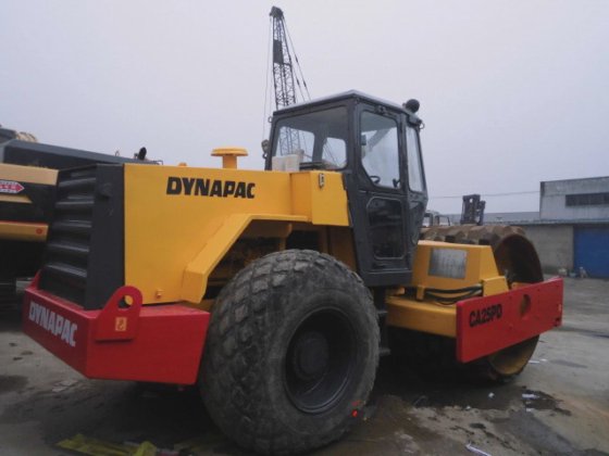 Rolo compactador Dynapac 14ton Ca25D