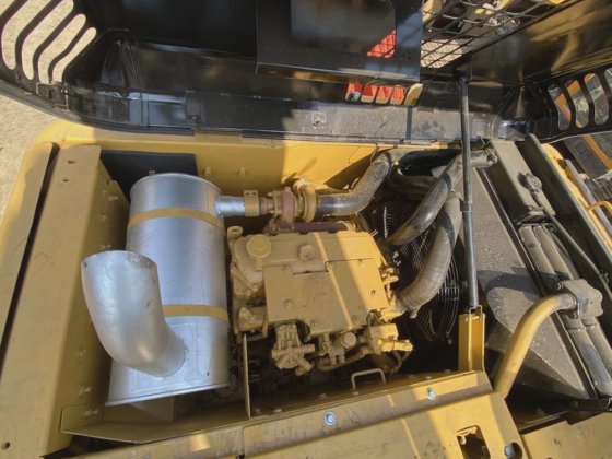 Caterpillar 社 Cat312D