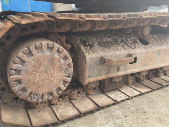 320cl 履带式挖掘机