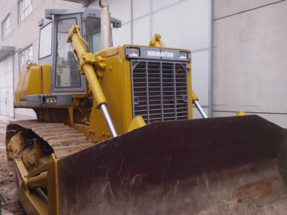 Komatsu D85-21