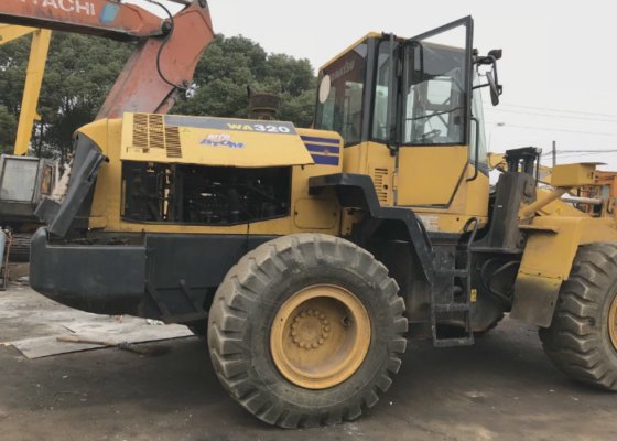 小松 Wa320-5 轮式装载机