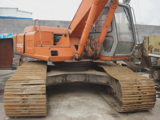 Hitachi EX200LC