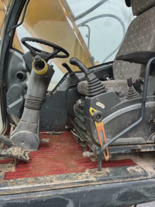 2014 Hyundai R210W-9