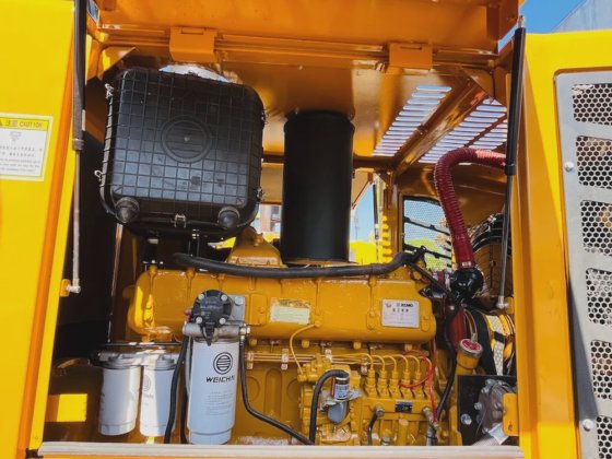 在庫の中古ホイールローダーZl50gn、油圧ローダー、リュゴン856h 中古ホイールローダー