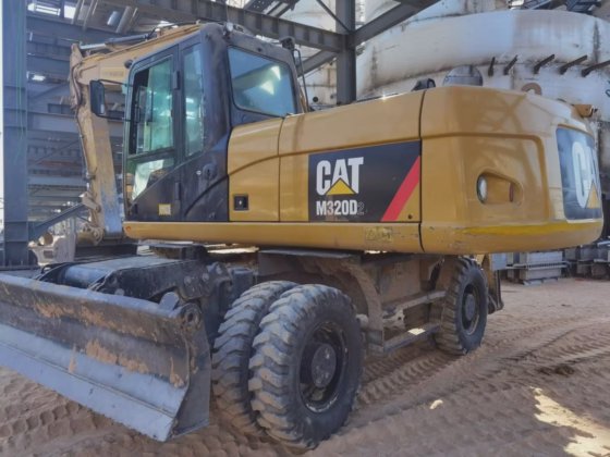 2016 CAT 卡特彼勒 325dl