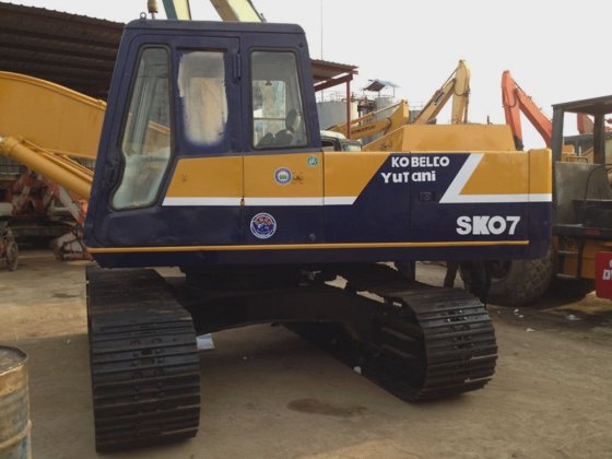 Kobelco SK07