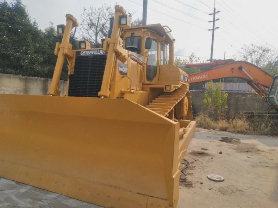 Caterpillar CAT D8R